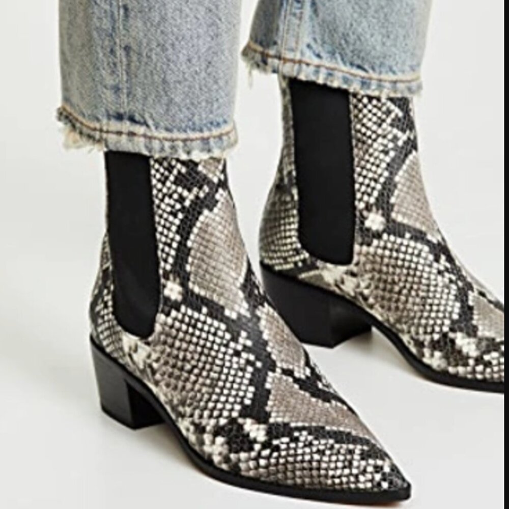 GUC Matiko Jillian snake chelsea boots
